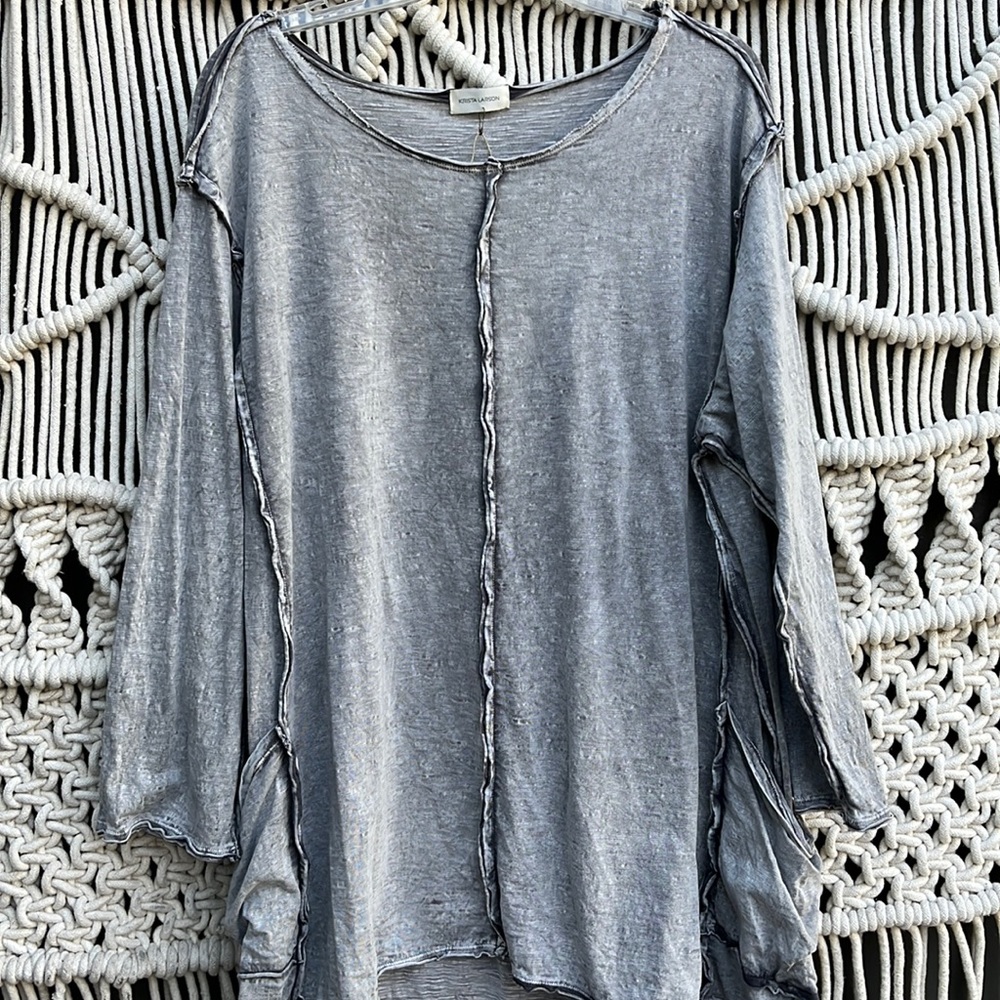 NWT Krista Larson Tunic Tee